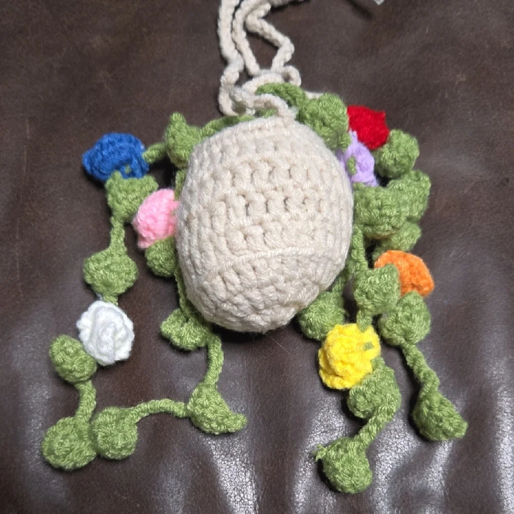 Handcrafted Green Faux Floral Hanging Accent
